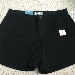 Old Navy black shorts